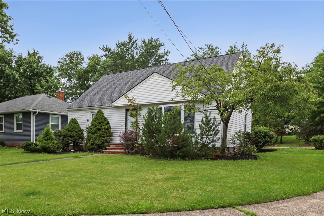 7146 W Parkview Drive Parma OH 44134