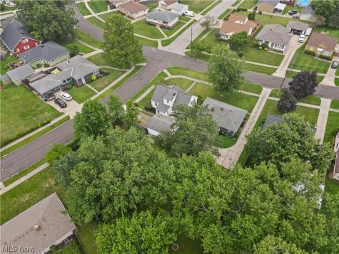 7146 W Parkview Drive Parma OH 44134