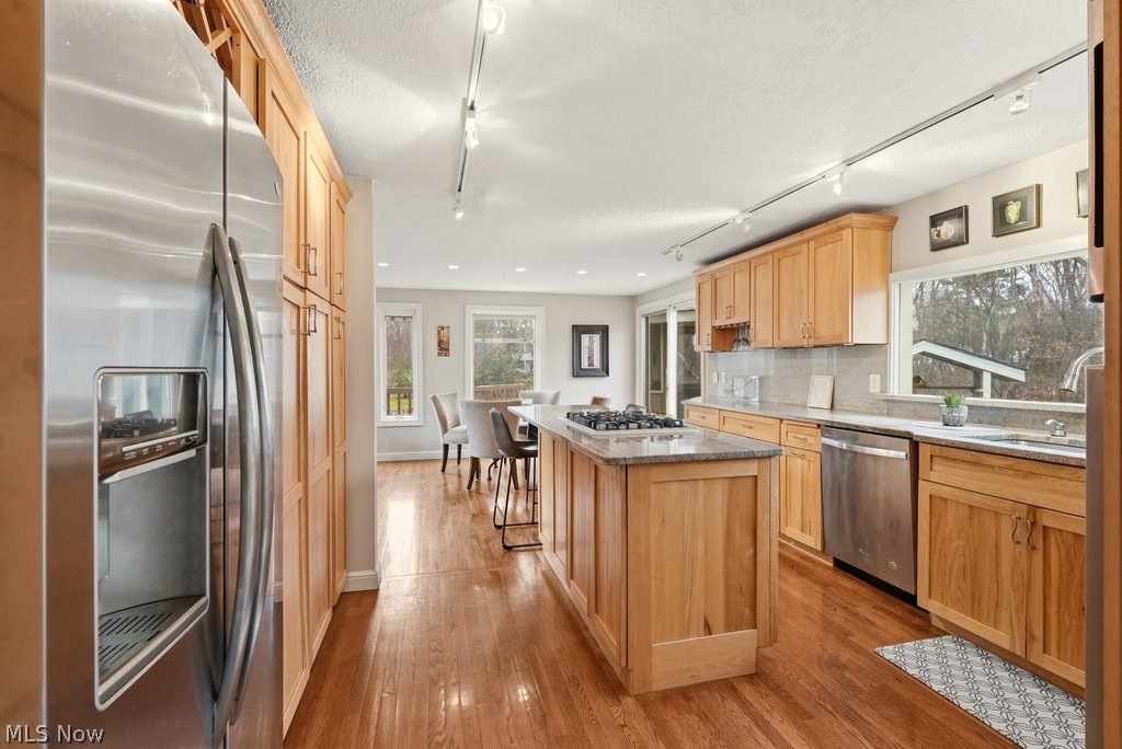 905 Heritage Lane Bath OH 44333