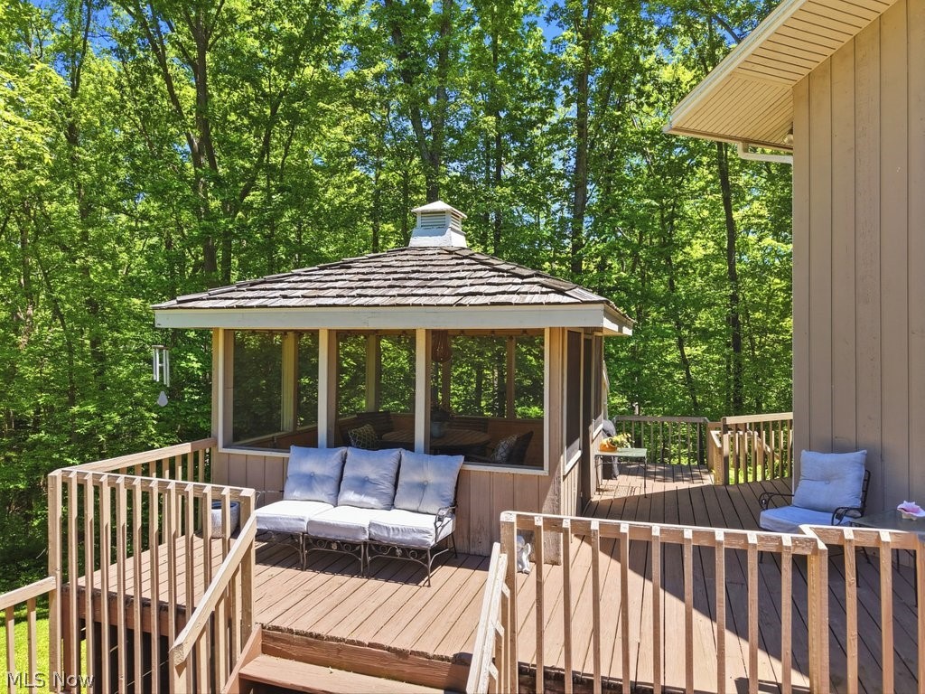 905 Heritage Lane Bath OH 44333