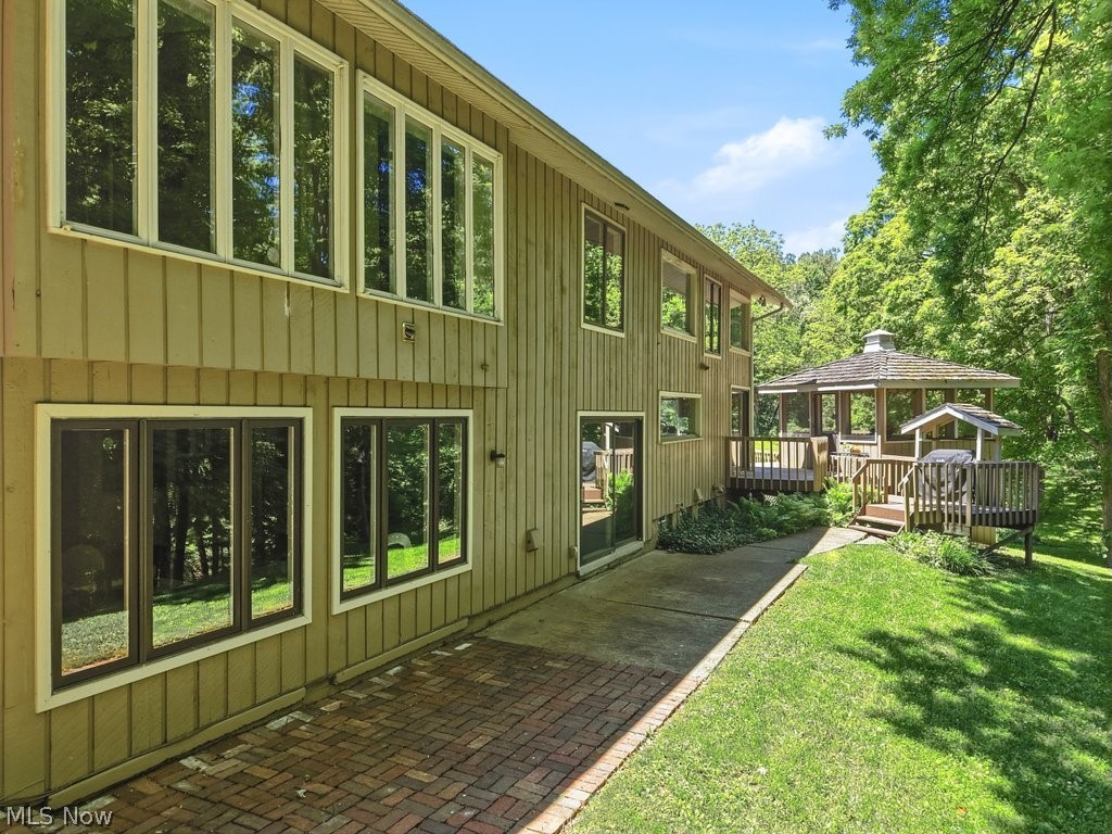 905 Heritage Lane Bath OH 44333