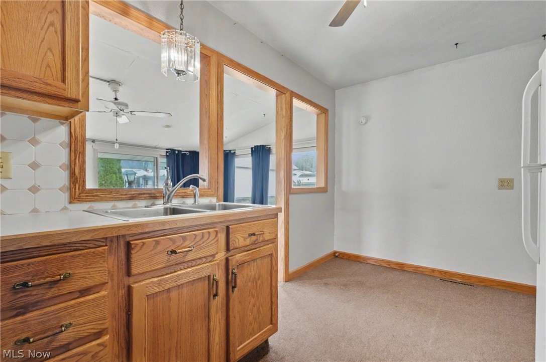1852 Fairview Court Salem OH 44460