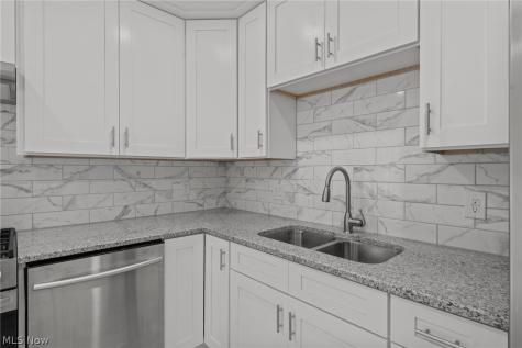 4138 Genevieve Boulevard Stow OH 44224