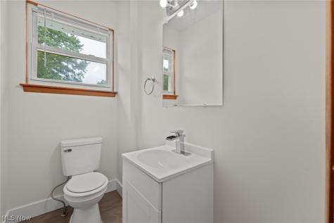 4138 Genevieve Boulevard Stow OH 44224