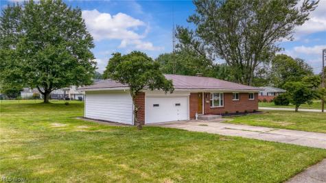 4138 Genevieve Boulevard Stow OH 44224
