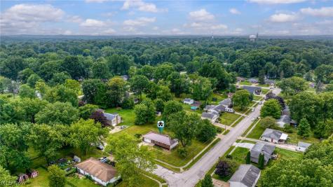 4138 Genevieve Boulevard Stow OH 44224