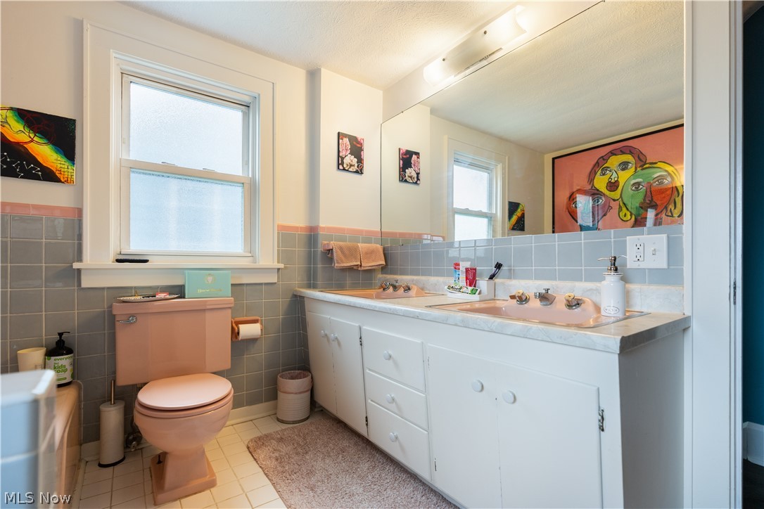 1357 19th Street NW Canton OH 44709