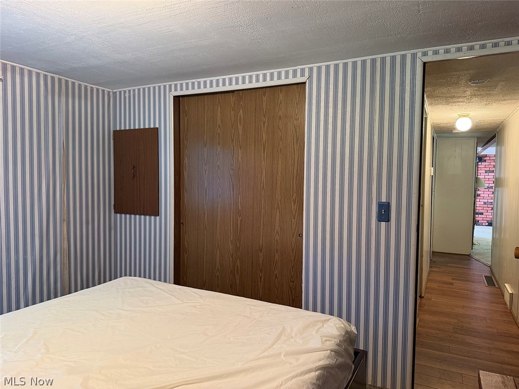 10182 Andora Road NE East Rochester OH 44625