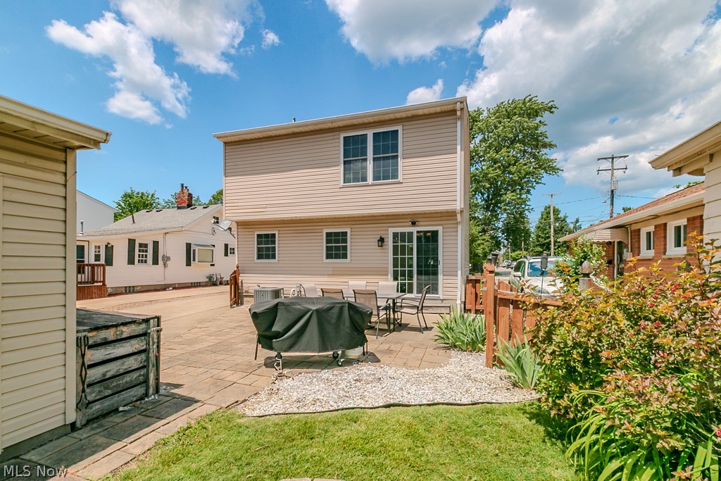 32976 Edward Avenue Eastlake OH 44095