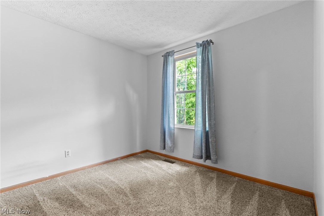 1097 Pebble Brook Drive Columbus OH 43240