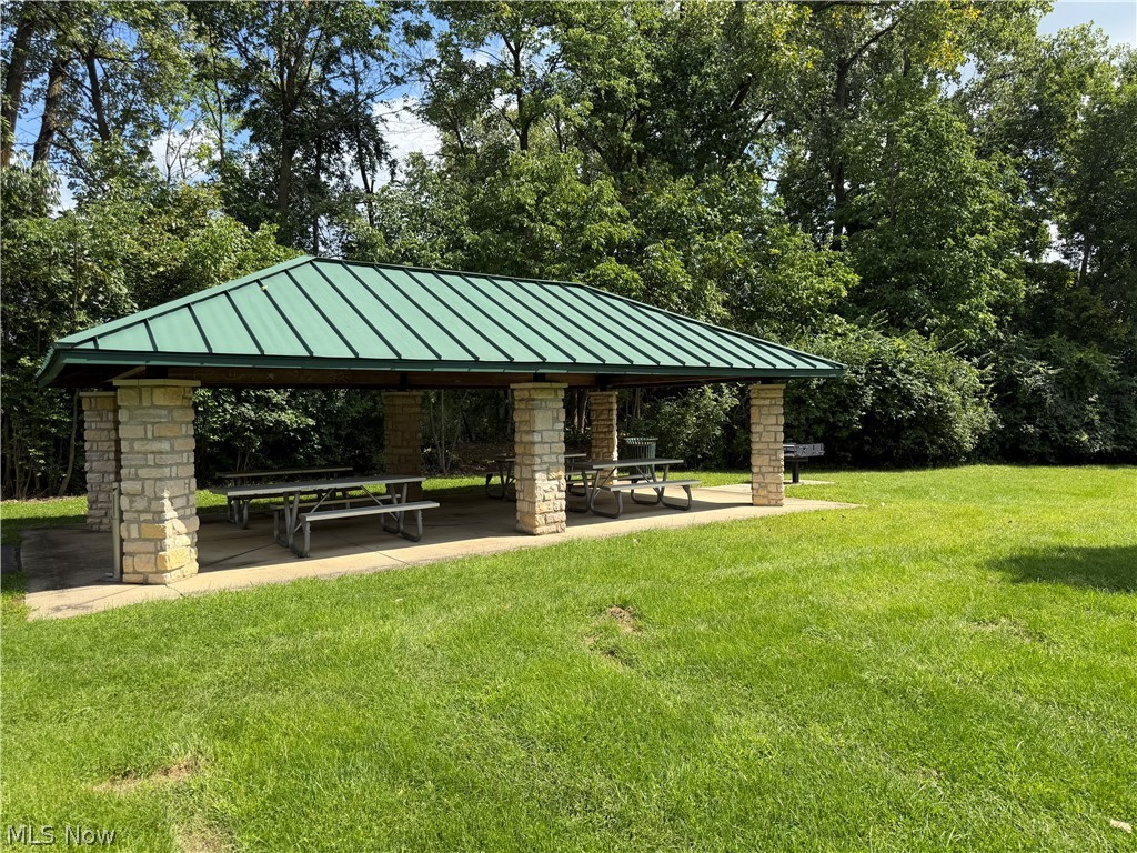 1097 Pebble Brook Drive Columbus OH 43240