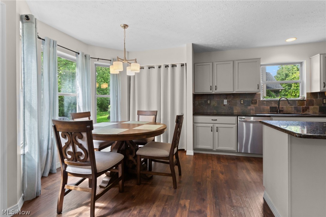 1097 Pebble Brook Drive Columbus OH 43240