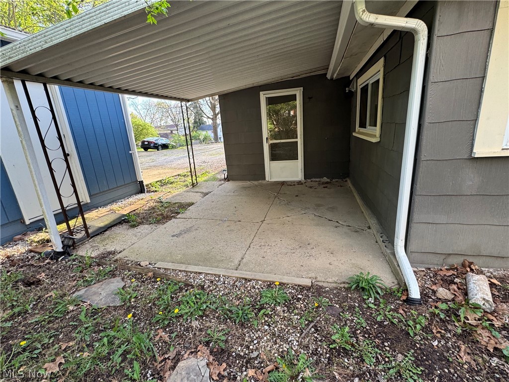 206 Olivet Avenue Akron OH 44319