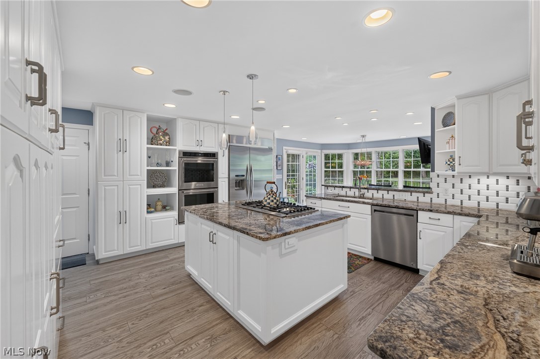 33433 Pinetree Road Pepper Pike OH 44124