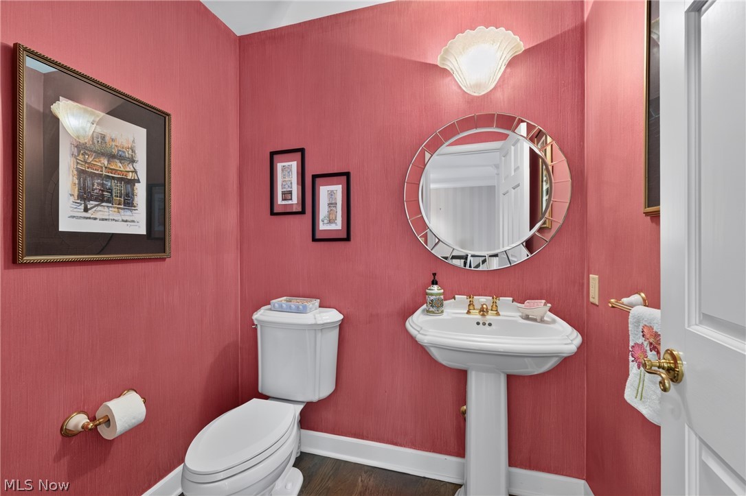 33433 Pinetree Road Pepper Pike OH 44124