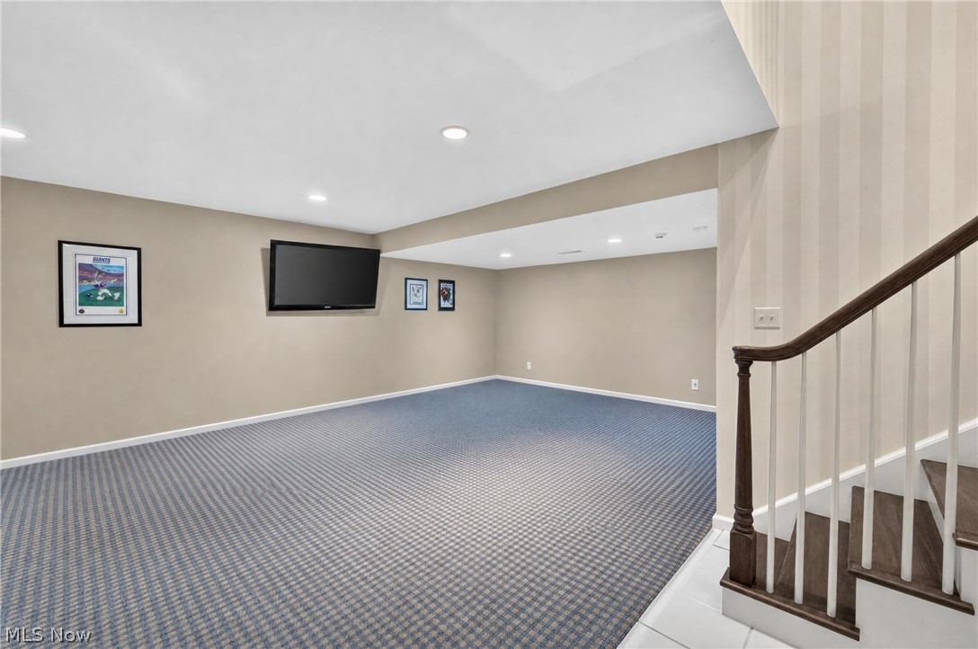 33433 Pinetree Road Pepper Pike OH 44124