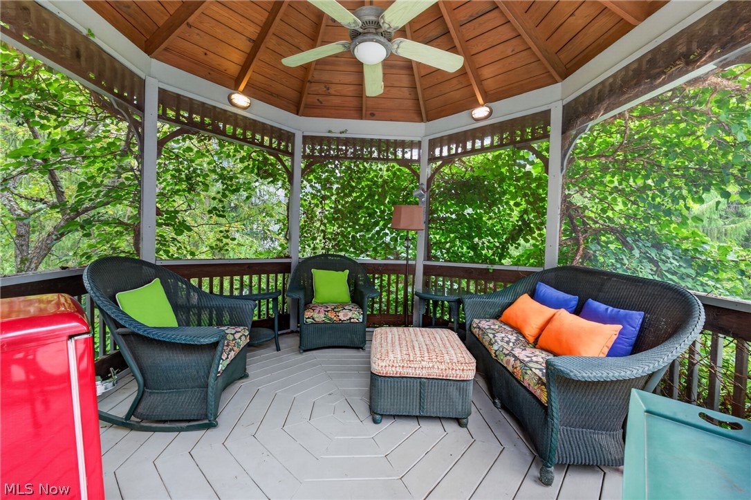 33433 Pinetree Road Pepper Pike OH 44124