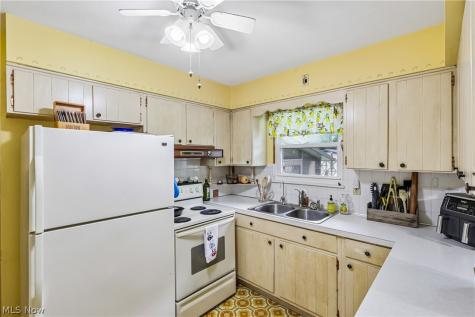 4908 Encino Drive Akron OH 44319