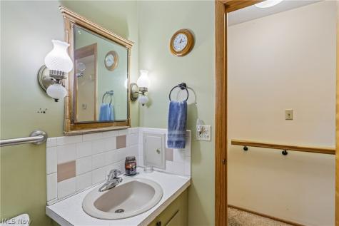 4908 Encino Drive Akron OH 44319