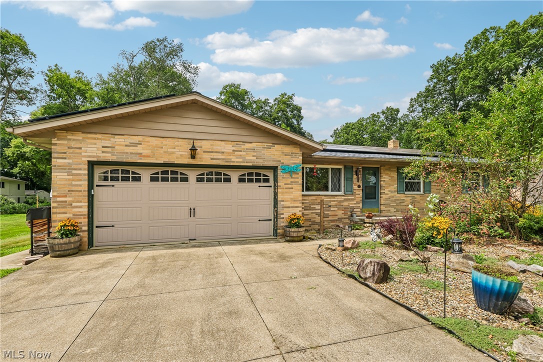 4908 Encino Drive Akron OH 44319