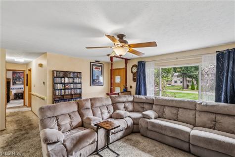 4908 Encino Drive Akron OH 44319