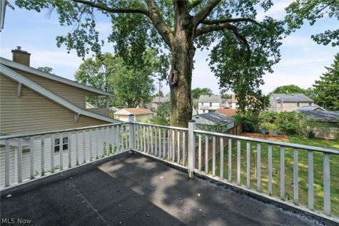 15312 Edolyn Avenue Cleveland OH 44111