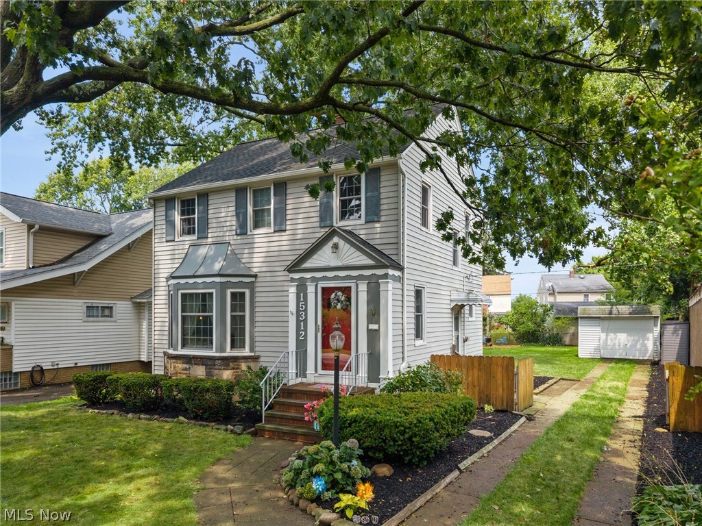 15312 Edolyn Avenue Cleveland OH 44111