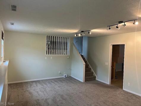 1077 Sutherland Avenue Akron OH 44314