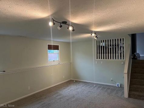 1077 Sutherland Avenue Akron OH 44314