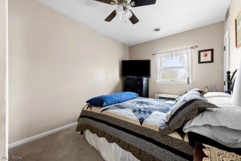 6686 Mahoning Avenue NE Alliance OH 44601