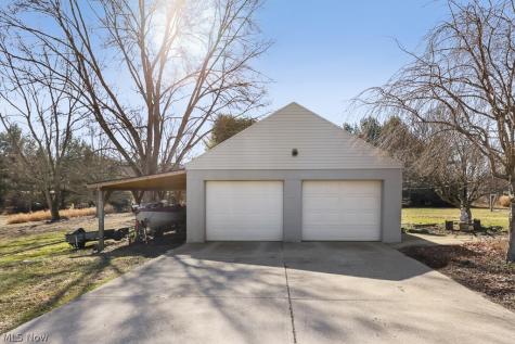6686 Mahoning Avenue NE Alliance OH 44601