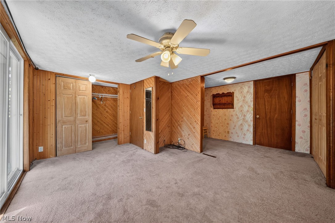 32 Water Street Geneva OH 44041