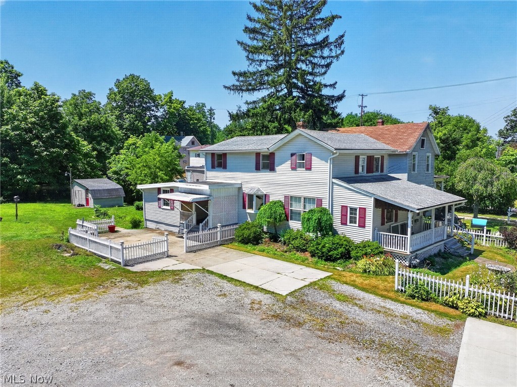 32 Water Street Geneva OH 44041