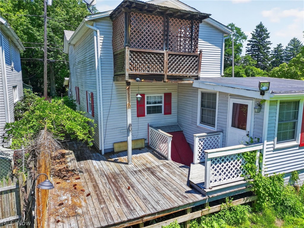 32 Water Street Geneva OH 44041