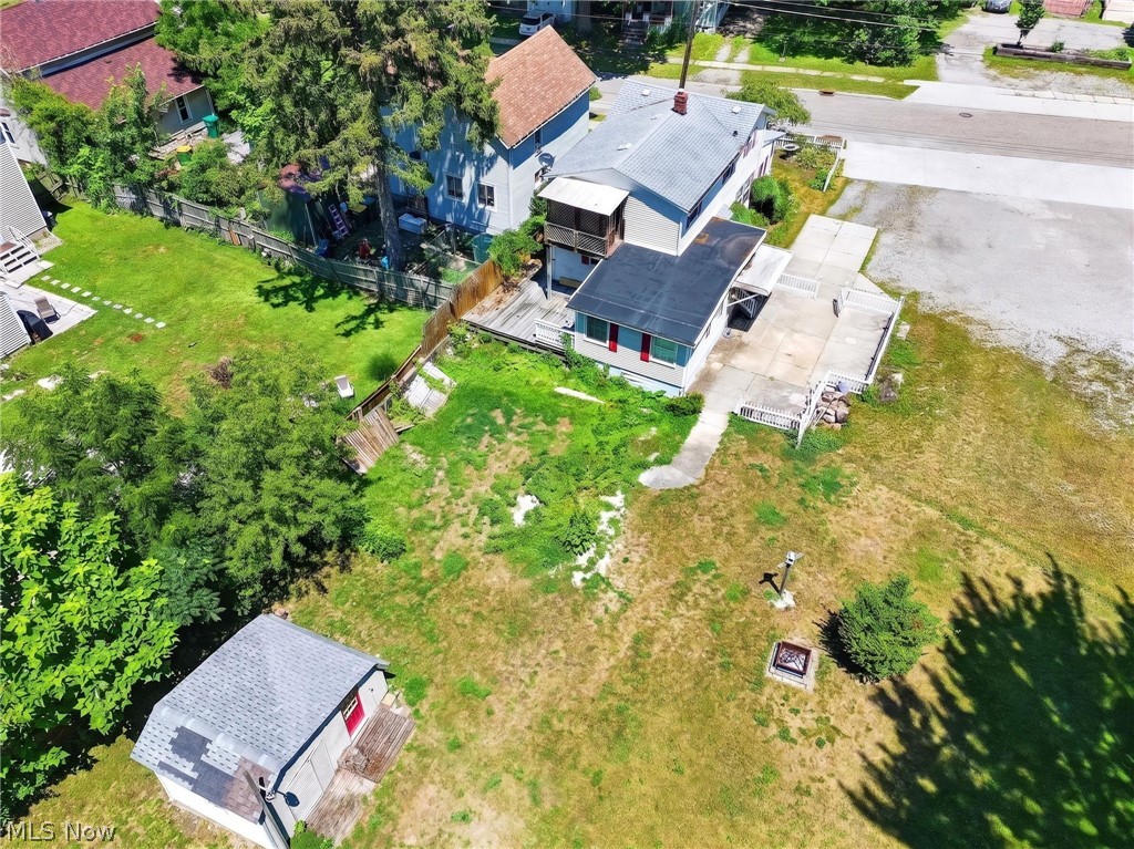 32 Water Street Geneva OH 44041