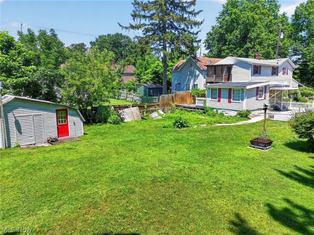 32 Water Street Geneva OH 44041