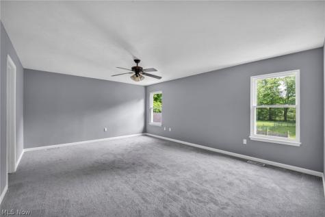 2066 Liberty Road Stow OH 44224
