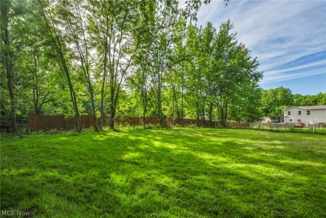 2066 Liberty Road Stow OH 44224