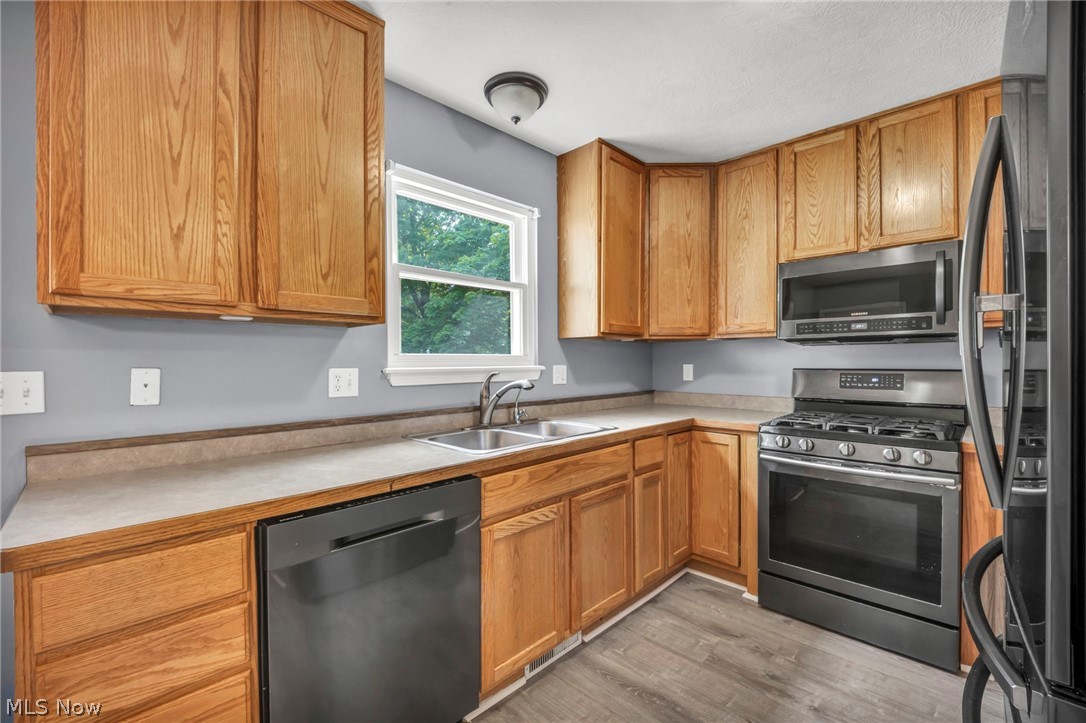 2066 Liberty Road Stow OH 44224