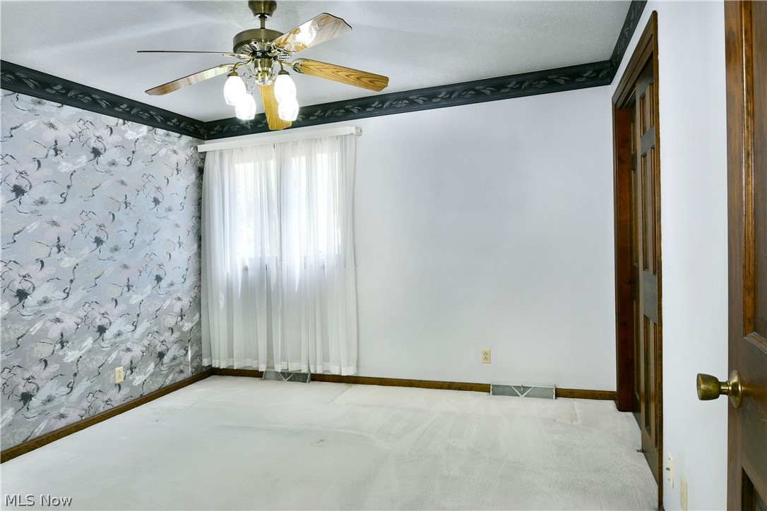 6632 Harrington Avenue Youngstown OH 44512
