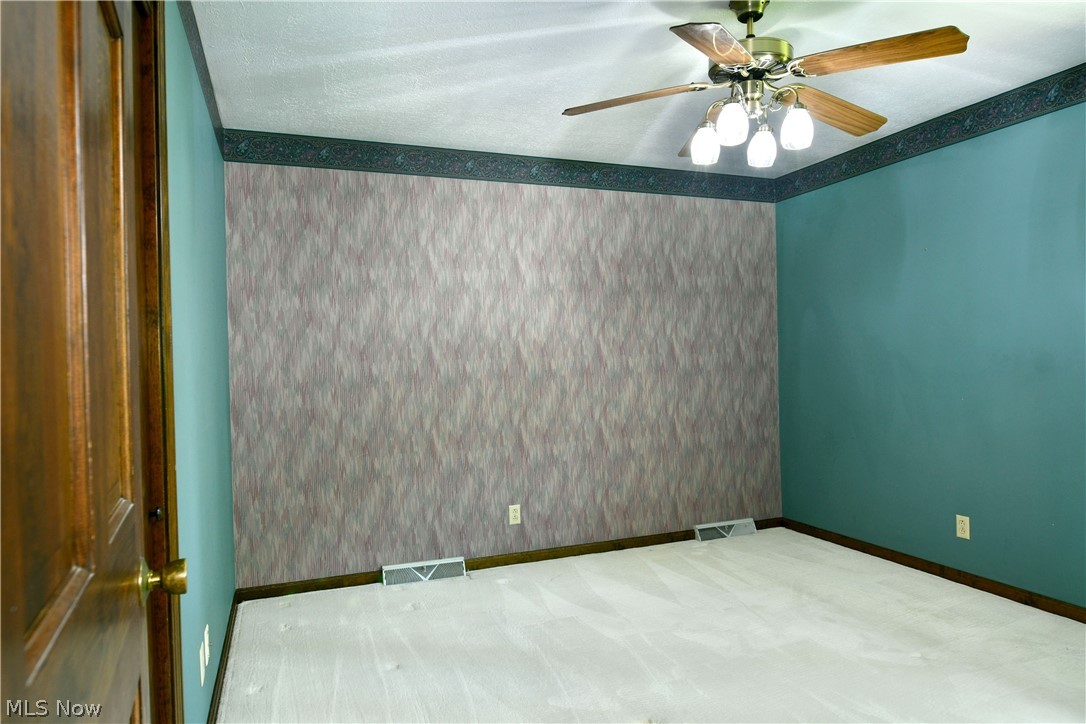 6632 Harrington Avenue Youngstown OH 44512