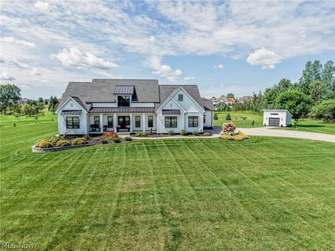 5502 Broadview Road Richfield OH 44286