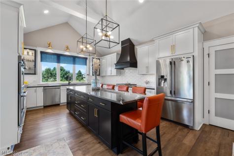 5502 Broadview Road Richfield OH 44286