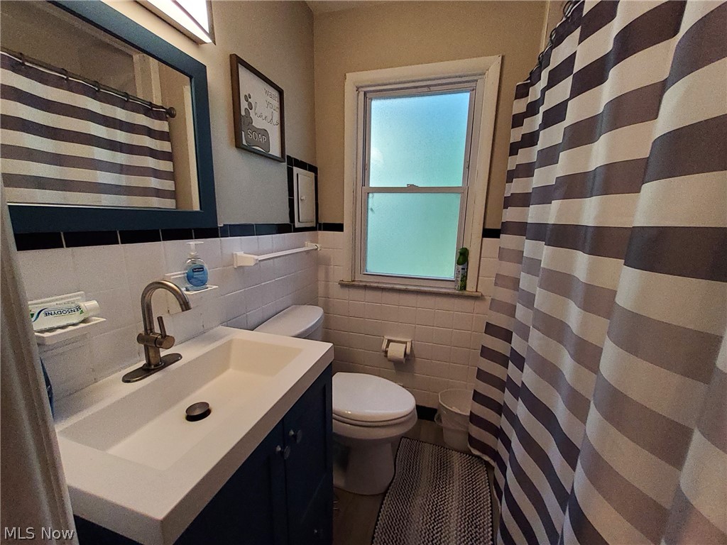 4113 Stonehaven Road Cleveland OH 44121
