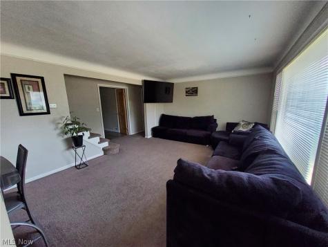 4113 Stonehaven Road Cleveland OH 44121
