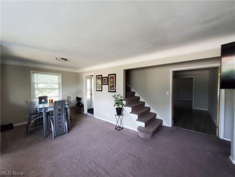 4113 Stonehaven Road Cleveland OH 44121