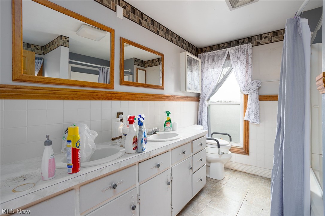 15355 Old Lincoln Way Dalton OH 44618