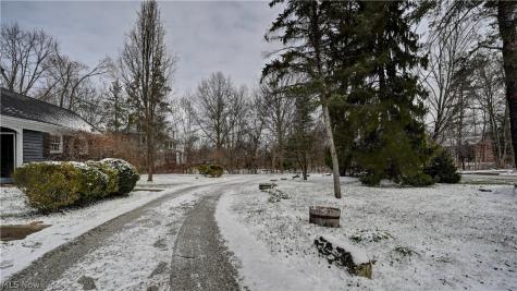 186 S Main Street Hudson OH 44236