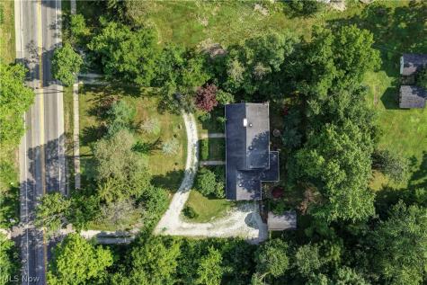 186 S Main Street Hudson OH 44236