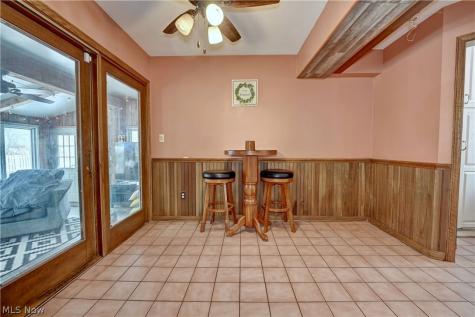 186 S Main Street Hudson OH 44236